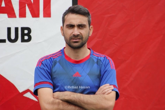 ھەڵگورد لەگەڵ برایەتی رێککەوتووە